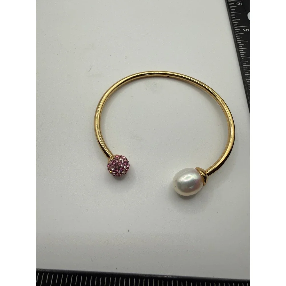 N/A gold tone